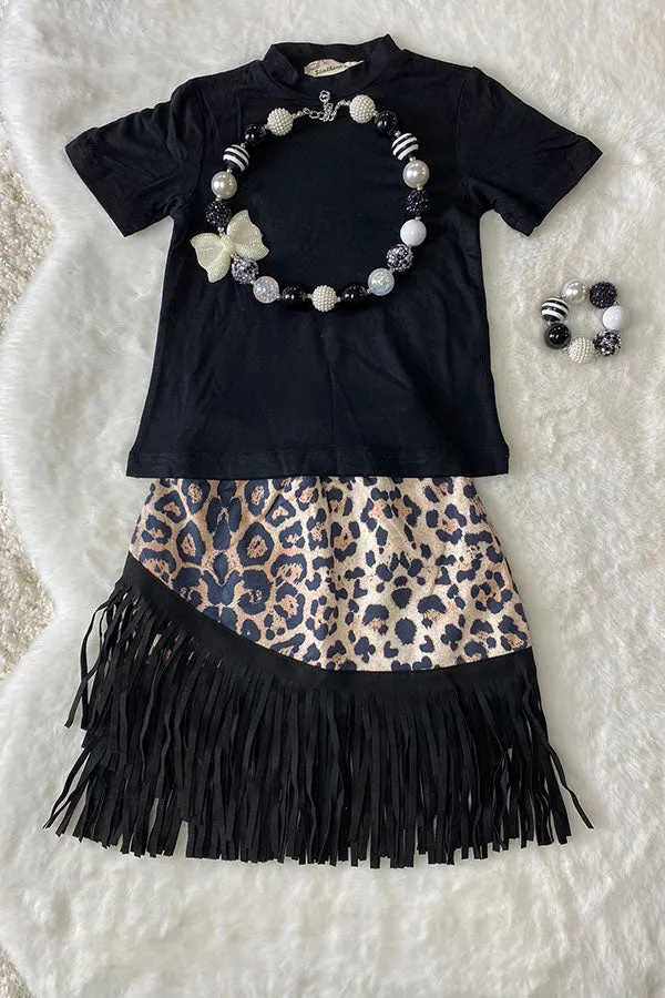 XCH04004 Black short sleeve top suede leopard skirts with fringe 2pcs girls sets